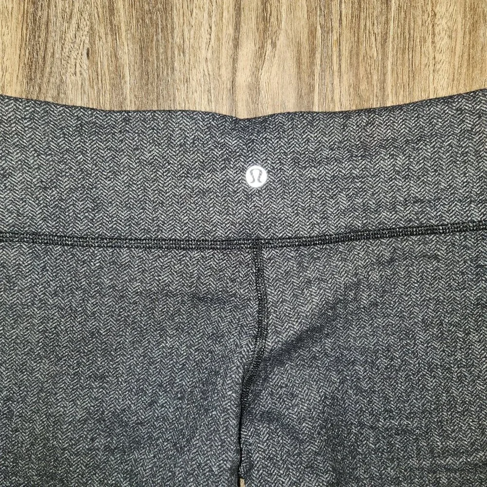Lululemon Wunder Under Low Rise Tight 28